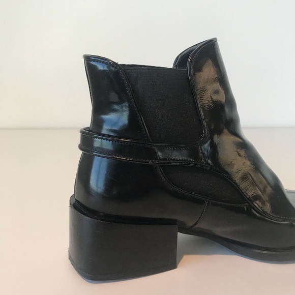 Zara Patent Leather Chelsea Boots - Picture 7 of 8